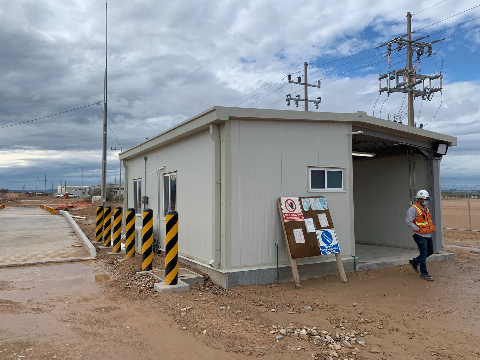 Caseta de Acceso 901